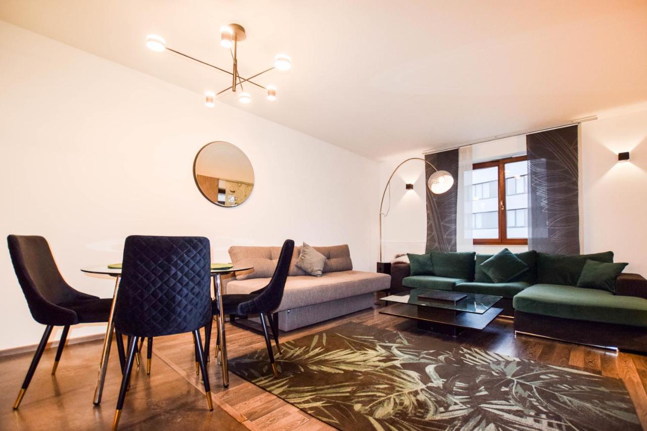 Apartament Z Widokiem Na Wawel W Centrum Miasta Cracóvia Exterior foto